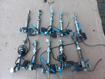 10x luchtcilinder slag 5 cm met ventiel 24 volt beschikbaar voor biedingen