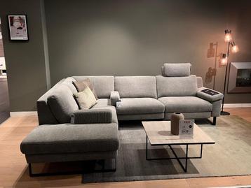 Montel hoekbank Montelex Cortina beschikbaar voor biedingen