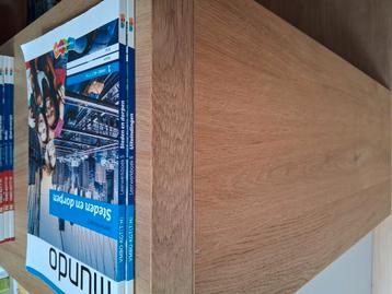 Mundo leerwerkboeken vmbo  beschikbaar voor biedingen
