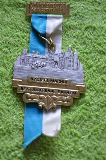 grote metalen Belgische medaille kasteel MARNIX beschikbaar voor biedingen