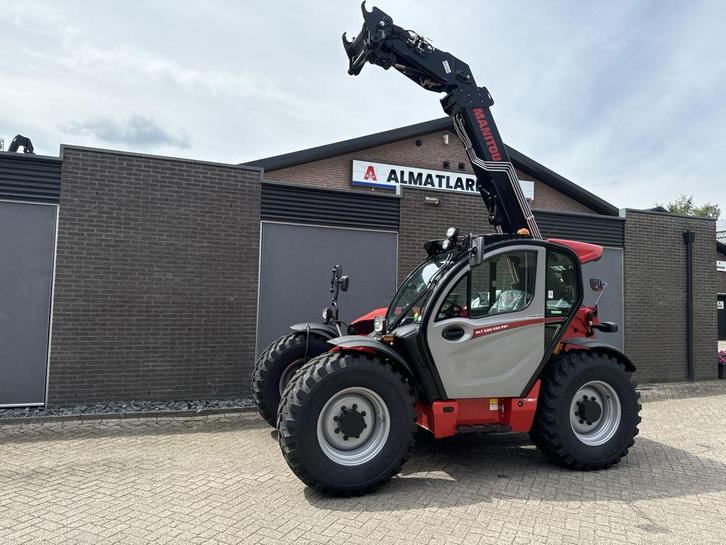 Manitou MLT 635 130 PS D ST5 Premium Verreiker, Zakelijke goederen, Machines en Bouw | Kranen en Graafmachines, Verreiker