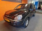 Hyundai Tucson 2.0i DYNAMIC / CRUISE / AIRCO / TOPSTAAT!, Stof, Gebruikt, Zwart, 4 cilinders
