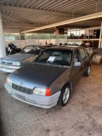 Kadett E TD, Auto's, Oldtimers, 65 pk, Achterwielaandrijving, Blauw, Leder en Stof