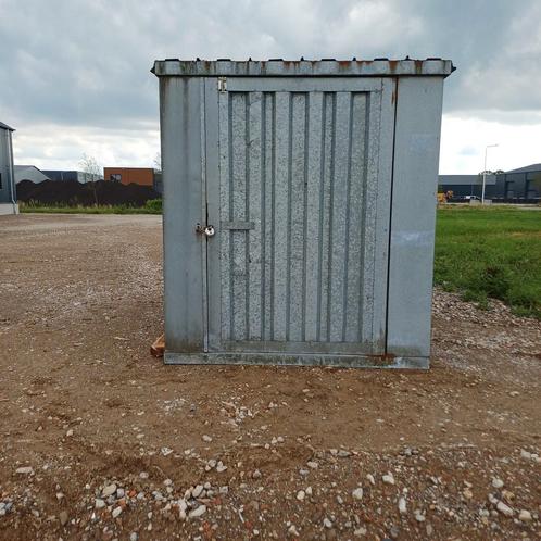Metalen opslag materiaal hok / container / dierenverblijf, Doe-het-zelf en Verbouw, Metalen, Gebruikt, IJzer, Ophalen