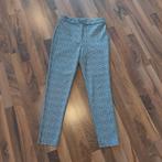 Grijze broek van Zara, Maat L, nieuwe, Kleding | Dames, Broeken en Pantalons, Ophalen of Verzenden, Nieuw, Grijs, Lang