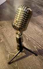 Vintage look Elvis microfoon. Metaal met statief en koffer, Ophalen of Verzenden, Zo goed als nieuw, Zangmicrofoon