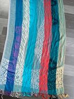 Sjaal sjaaltje shawl gekleurd, Kleding | Dames, Mutsen, Sjaals en Handschoenen, Ophalen of Verzenden, Zo goed als nieuw, Maat 46/48 (XL) of groter