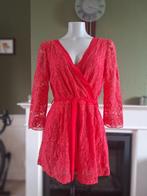 Rinascimento rode kanten jumpsuit L gratis verz, Verzenden, Zo goed als nieuw, Rood, Rinascimento