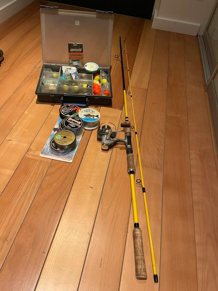 Forel setje molentje plus hengeltje en veel spulletjes, Watersport en Boten, Hengelsport | Roofvissen, Zo goed als nieuw, Complete set