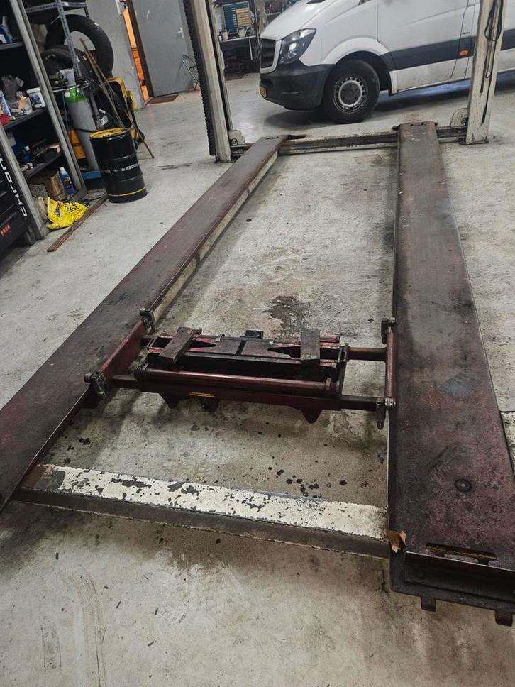 Koni 4 Koloms Hefbrug 3.5 Ton met Grugkrik, Doe-het-zelf en Verbouw, Metalen, Gebruikt, IJzer, Ophalen of Verzenden