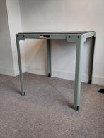 2x Functionals tafel T-Table door Serener, Ophalen, 50 tot 100 cm, Design, Vierkant