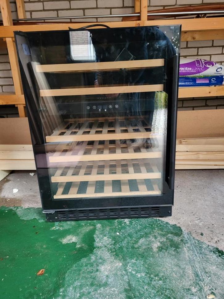 Wijnklimaatkast - Perfecte Bewaring voor Uw Wijn!, Witgoed en Apparatuur, Koelkasten en IJskasten, Zo goed als nieuw, Zonder vriesvak
