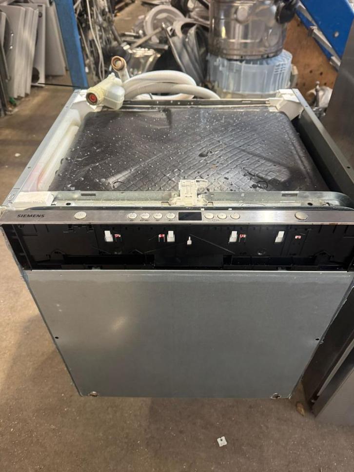 Siemens Vaatwasser schoon garantie bezorging, Witgoed en Apparatuur, Vaatwasmachines, Zo goed als nieuw, Inbouw, 85 tot 90 cm