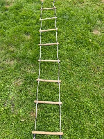Touwladder 3 meter beschikbaar voor biedingen