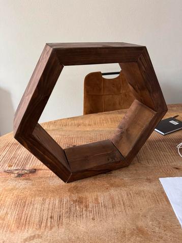 Wandrek/wandplank te koop beschikbaar voor biedingen
