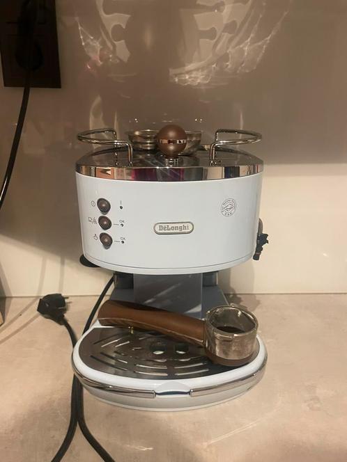Vintage Delonghi koffiezetapparaat, Witgoed en Apparatuur, Koffiezetapparaten, Gebruikt, Overige typen, Koffiemachine, Afneembaar waterreservoir