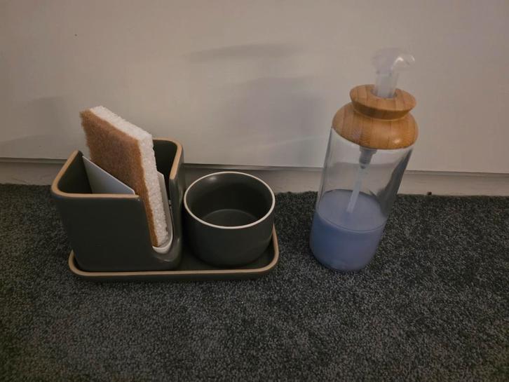 Full circle

Aanrecht Organizer en zeepdispenser, Huis en Inrichting, Keuken | Keukenbenodigdheden, Zo goed als nieuw, Ophalen of Verzenden