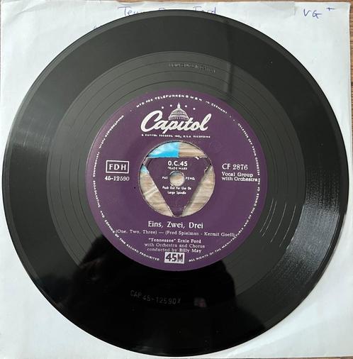 Single Tennessee Ernie Ford – Eins, Zwei, Drei (1954), Cd's en Dvd's, Vinyl Singles, Gebruikt, Single, Overige genres, 7 inch