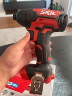 Skil Slagschroevendraaier, Doe-het-zelf en Verbouw, Gereedschap | Boormachines, Ophalen, Gebruikt, Variabele snelheid, Boor- en Schroefmachine