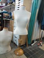 Paspop/buste op poot., Ophalen, Zo goed als nieuw, Paspop