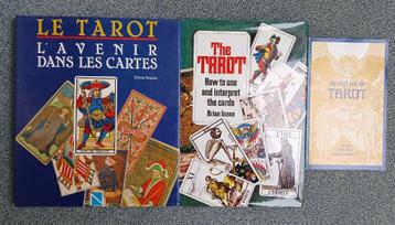 Tarot,boeken beschikbaar voor biedingen