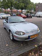 Mazda MX-5 1.6 I 1999 Grijs, Auto's, Mazda, Achterwielaandrijving, 4 cilinders, Cabriolet, 990 kg