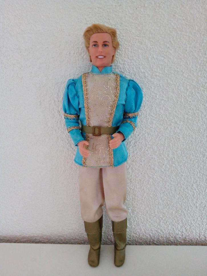 PRINS STEFAN uit de film Barbie als Rapunzel, Verzamelen, Poppen, Gebruikt, Pop, Ophalen of Verzenden