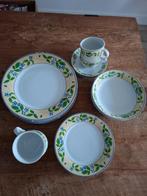 serviesje gele rand, Ophalen, Gebruikt, Overige typen, Overige stijlen