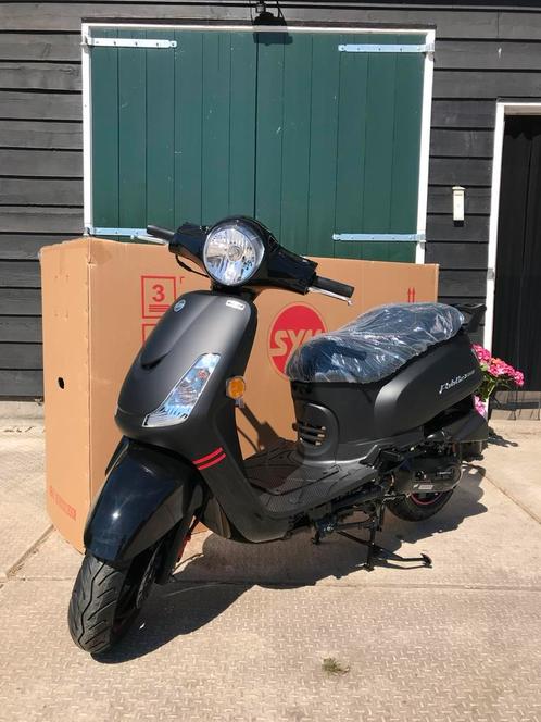 Super mooie Sym Fiddle 2 Sport inclusief garantie, Fietsen en Brommers, Scooters | SYM, Zo goed als nieuw, Fiddle, Ophalen