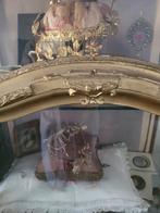 Antieke lijst hout met gips, Ophalen