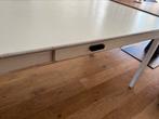 Gratis op te halen eettafel, Ophalen, Gebruikt, 50 tot 100 cm, Vijf personen of meer