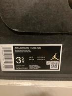 Jordan 1 Mid (GS) Rood/Zwart Maat 35,5, Kleding | Dames, Schoenen, Ophalen, Gedragen, Rood, Sneakers of Gympen