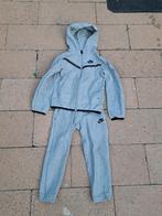 Nike trainingspak 104 -110, Kinderen en Baby's, Kinderkleding | Maat 104, Jongen of Meisje, Sport- of Zwemkleding, Ophalen of Verzenden