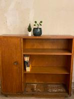 Vintage dressoir/boekenkast jaren 50/60, Huis en Inrichting, Kasten | Dressoirs, Ophalen, Gebruikt, 25 tot 50 cm, 100 tot 150 cm