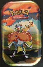 Pokemon - 50 kaarten met gratis lege Espathra Tin, Ophalen of Verzenden, Zo goed als nieuw, Meerdere kaarten, Foil