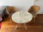 2 Rotan stoelen en tafeltje, Huis en Inrichting, Stoelen, Ophalen, Twee, Bruin, Riet of Rotan