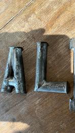 3 oude blikken chocolade letters A L hoogte 10 P hoogte 13, Ophalen of Verzenden