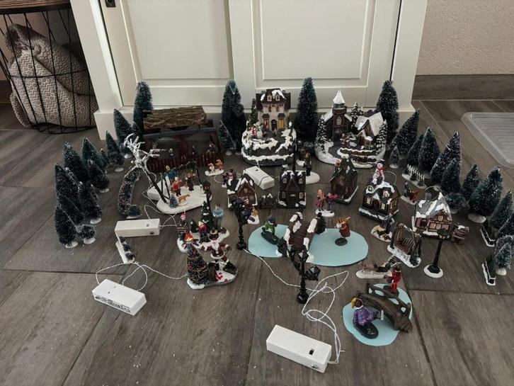 Kerstdorp compleet, Diversen, Kerst, Zo goed als nieuw, Ophalen