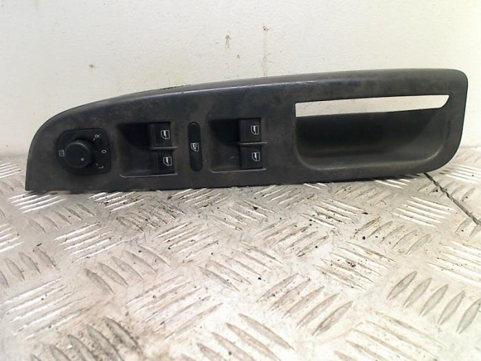 Elektrisch Raam Schakelaar van een Volkswagen Golf, Auto-onderdelen, Dashboard en Schakelaars, Volkswagen, Gebruikt, 3 maanden garantie