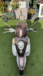 Sym Mio 50 scooter, geel kenteken, Fietsen en Brommers, Scooters | SYM, Gebruikt, Maximaal 45 km/u, Benzine, 50 cc