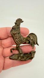 Beeld van antiek bronzen haan. Zelf meegenomen uit China., Verzenden, Brons