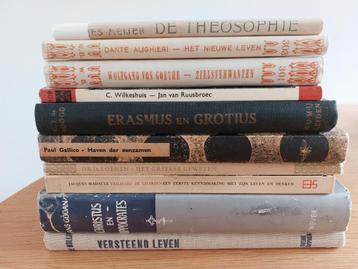 Vintage boeken beschikbaar voor biedingen