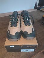 Nieuwe adidas terrex skychaser AX5 GTX maat 46 2/3, Ophalen of Verzenden, Nieuw, Schoenen