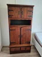 Houten kast met deuren en lades, Ophalen