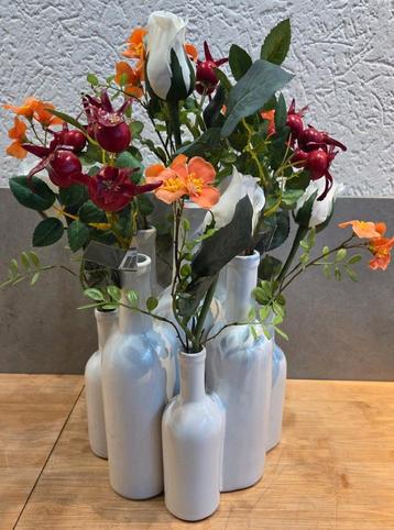 Flessenvaas, tulpenvaas, tuitvaas, toetervaas met Silk-ka  beschikbaar voor biedingen