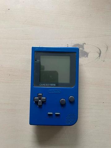 Gameboy pocket beschikbaar voor biedingen