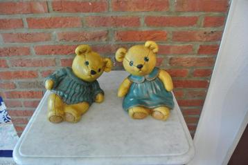 Twee Beelden (Beren) Jongen/Meisje 1994 Gedateerd beschikbaar voor biedingen