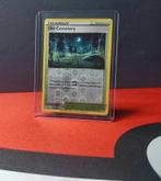 Trainer Old Cemetery, Reverse Holo, Chilling Reign Set 2021, Ophalen of Verzenden, Zo goed als nieuw, Losse kaart, Foil