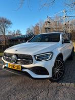 Mercedes-Benz GLC 300 COUPÉ AMG LINE NIGHT PACKAGE FULL, Auto's, Automaat, 4 cilinders, 258 pk, Wit