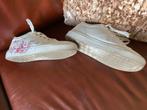 Witte Sneakers met Bloemenprint, Ophalen of Verzenden, Gedragen, Wit, Sneakers of Gympen